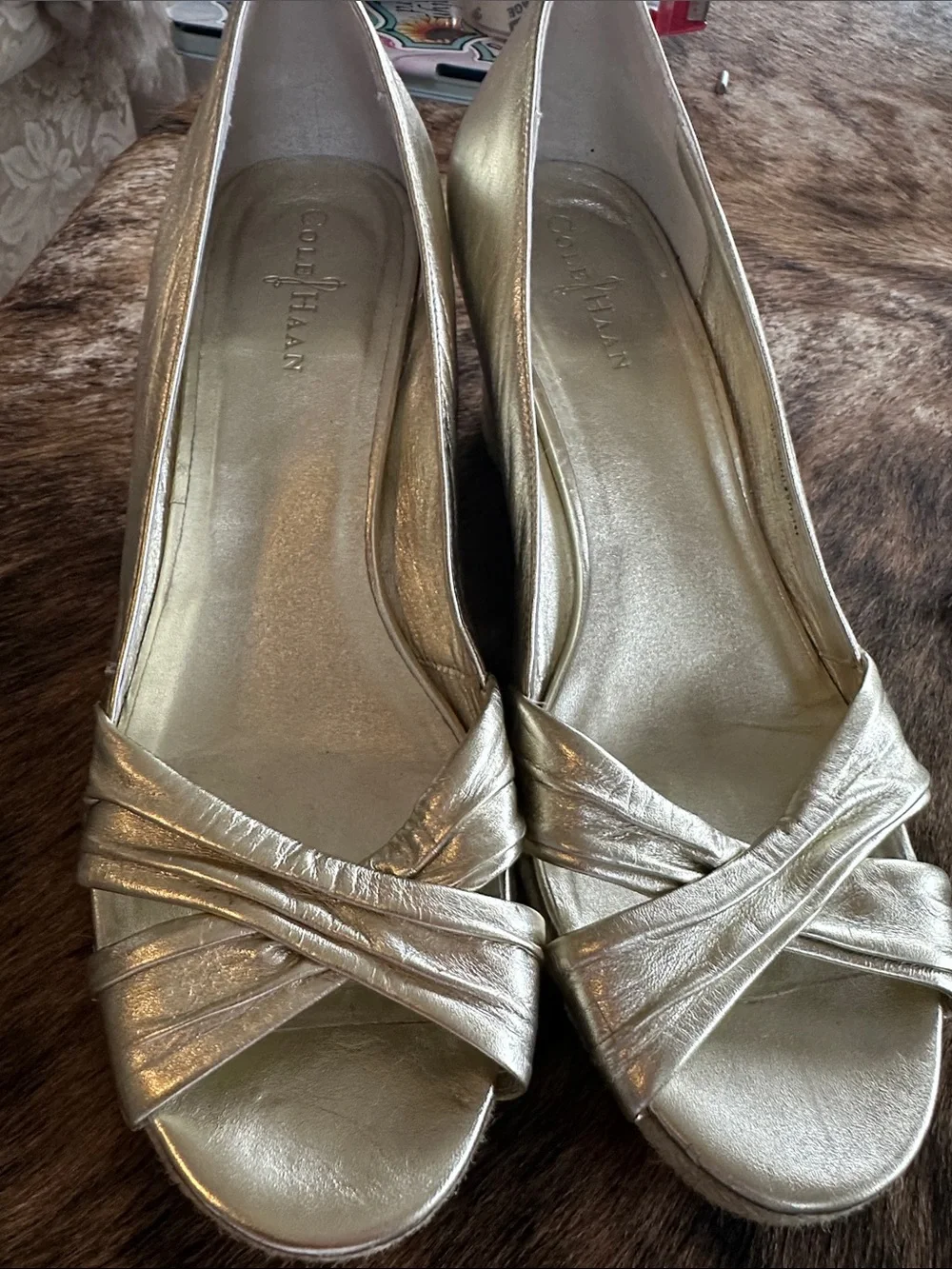 Cole Haan Women's Metallic Gold Crisscross Peep-Toe y 2.5” Wedge Heels, 11B NWOT